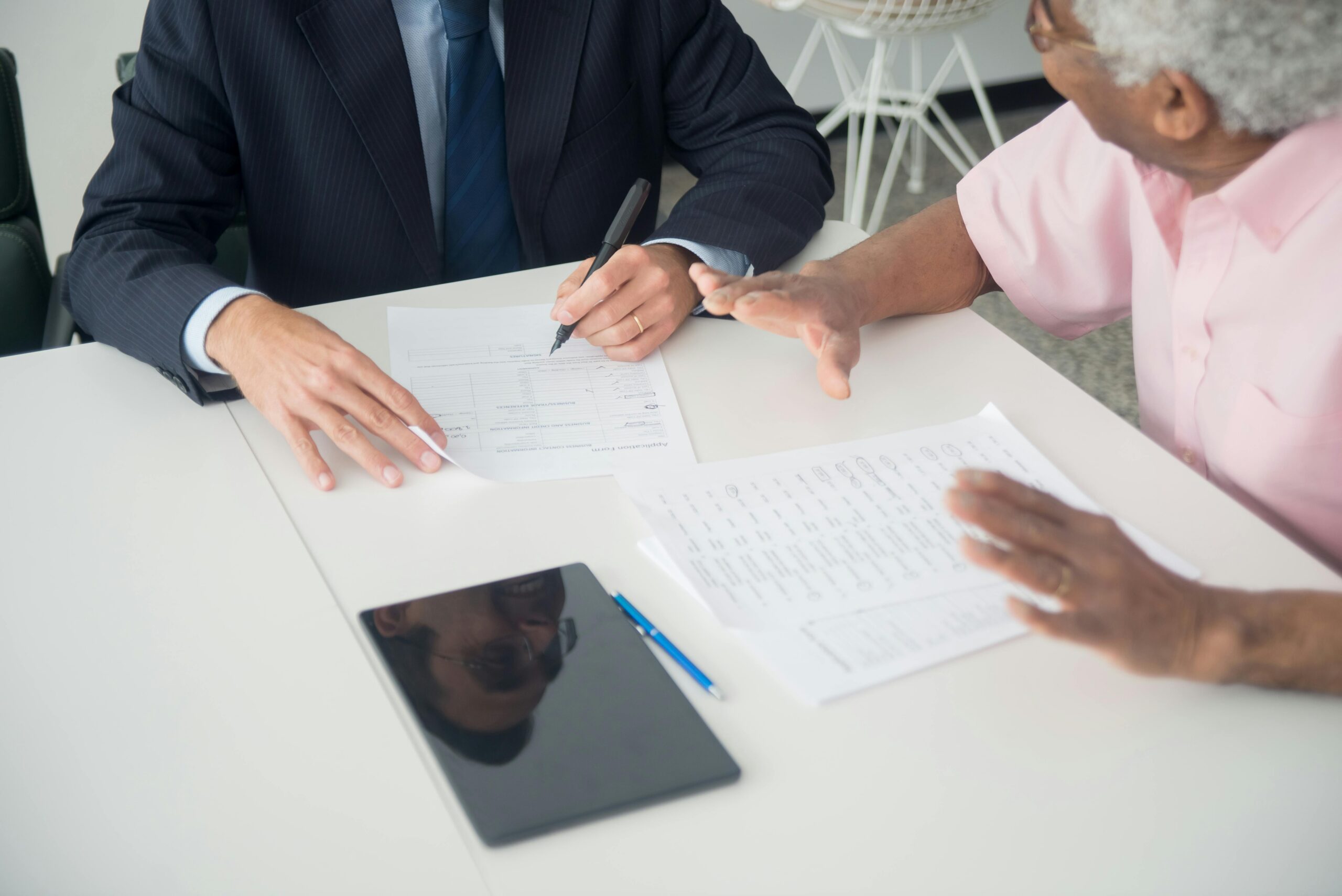 financial advisor market downturn, what to say to scared clients, financial advisor crisis communication, client panic market drop, advisor talking to clients in bear market, listening advisor